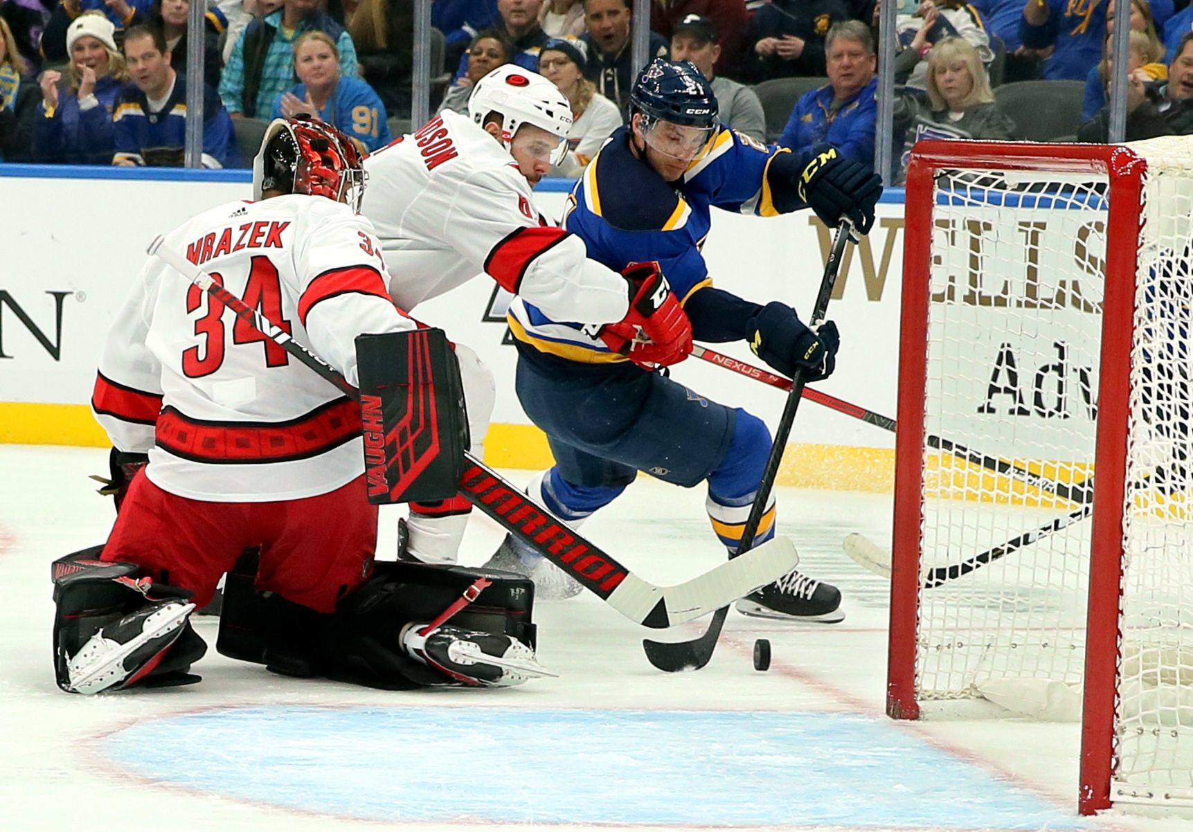 Carolina Hurricanes vs St. Louis Blues